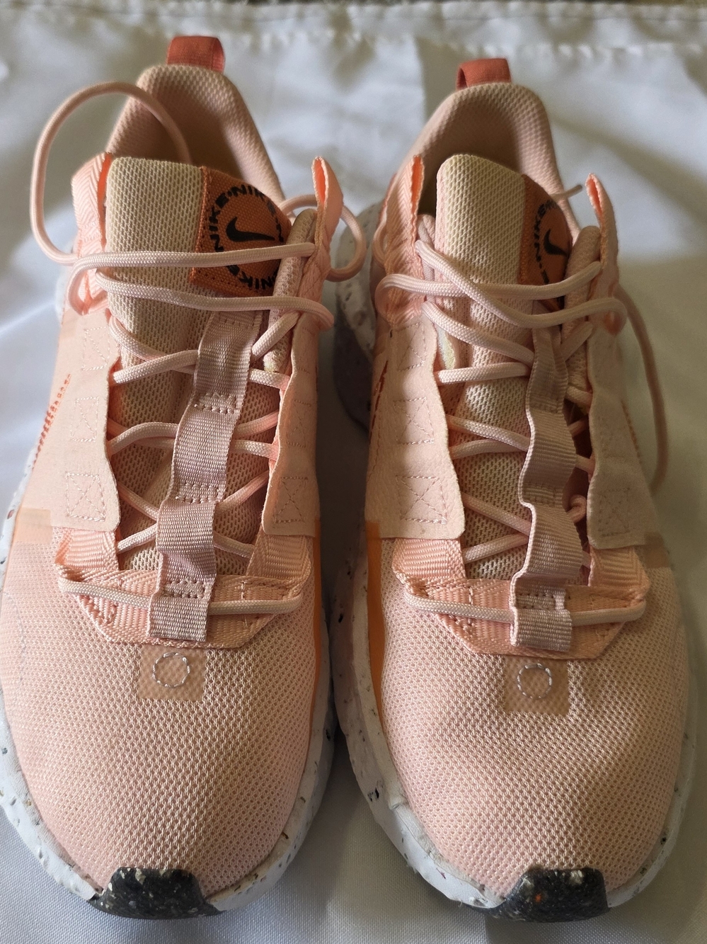 Nike Women's Peach/Coral Athletic Sneakers Size 9